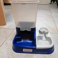 Dustributore automatico cibo e acqua 