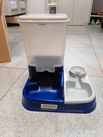 Dustributore automatico cibo e acqua 