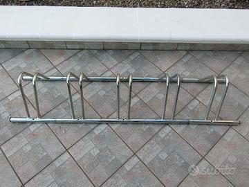 RASTRELLIERA PORTA BICI