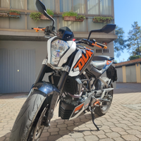 KTM Duke 125