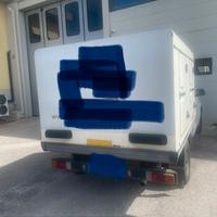 Toyota Hilux surgelati
