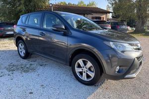 TOYOTA RAV 4 MY23 RAV4 2.0 D-4D 2WD Active