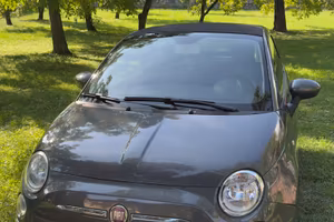 Auto Fiat 500c grigia trattabile (neopatentati)