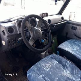 Suzuki samurai