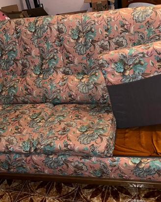 Divano letto classico con struttura in legno 200cm