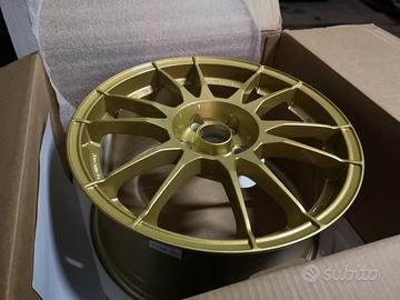 Cerchi in lega OZ Racing Ultraleggera 8x17 Impreza