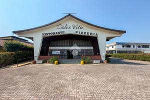 NEGOZIO A SAN COLOMBANO AL LAMBRO