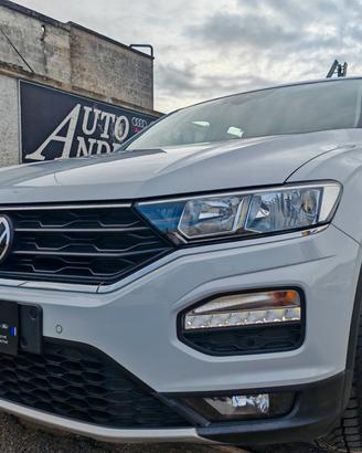 Volkswagen T-Roc 20TDI 115cv navig led 2022