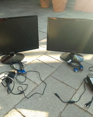 Qta 2 monitor per computer 17" Samsung