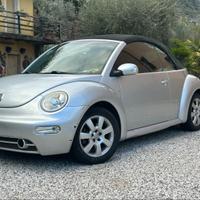 Volkswagen Maggiolino cabrio  New Beetle 2003