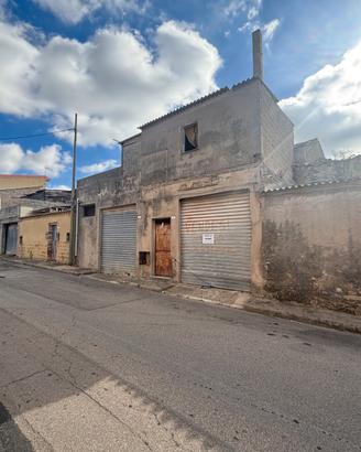 Casa indipendente bilivelli in centro storico