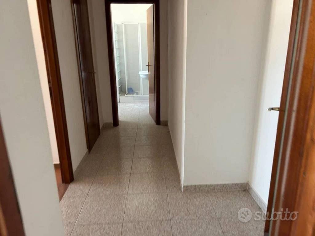 Appartamento – Latina, Villaggio Trieste - Vista 4