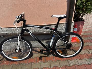 Mountain Bike Specialized Hardrock Sport