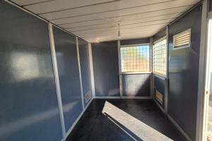 Container