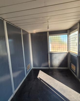 Container