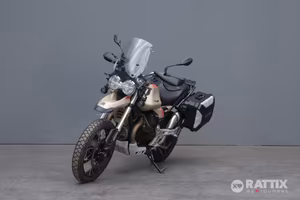 MOTO GUZZI V85 TT