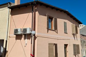 Pochi km dalla città e dal mare