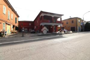 MONOLOCALE A BENTIVOGLIO