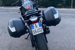 BMW f900