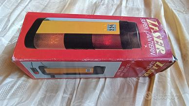 Lampada multifunzione d'emergenza per auto