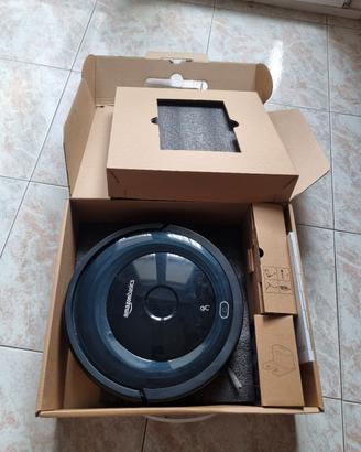 robot Aspirapolvere  Amazon Basics