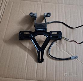 Portatarga sportivo Yamha tracer 700