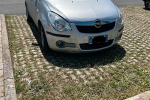 Opel Agila