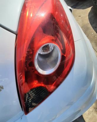 OPEL CORSA 3 PORTE 2011 - STOP POSTERIORE DESTRO