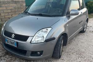 SUZUKY SWIFT anno 2007
