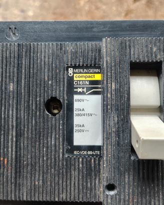Merlin Gerin C161N + vigi REH161