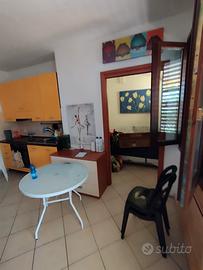 Appartamento con giardino in residence