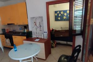 Appartamento con giardino in residence
