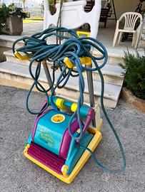 Robot pulisci piscina Dolphin 2001