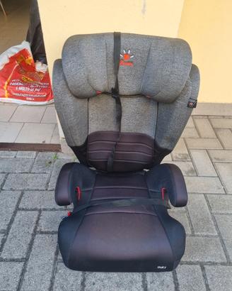 Seggiolino per auto
