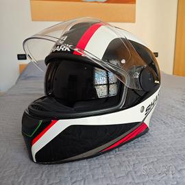 Casco moto Shark con luci led