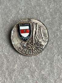 Spilla Vintage Dolomiti Bolzano Smaltata Metallo