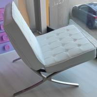 POLTRONCINA IN SIMILPELLE BIANCA