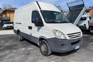 IVECO Daily 35S14 FURGONE [A348]
