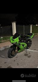 Kawasaki Ninja ZX6R