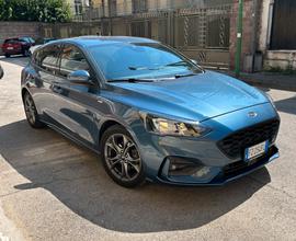 Ford Focus ST-Line 1.5 120cv