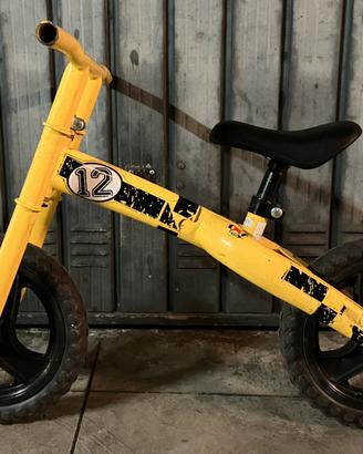 Bicicletta senza pedali Yellow Thunder Chicco