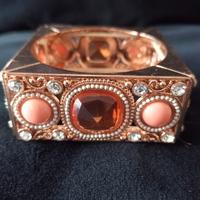 bracciale rigido vintage metallo e strass 