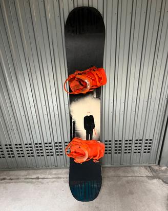 Snowboard Salomon Villain 155cm con attacco