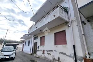 3 LOCALI A REGGIO DI CALABRIA