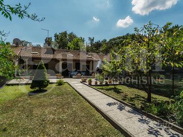 Villa a schiera Roletto [Cod. rif 3276132VRG]