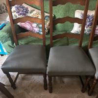 Sedie in legno per sala da pranzo