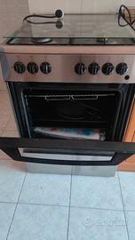 cucina a gas elettrica 