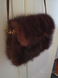 Borsa di pelliccia marrone