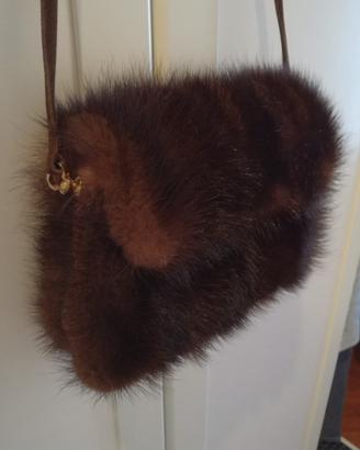 Borsa di pelliccia marrone