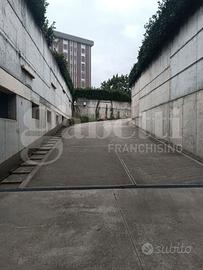 Box/Posto auto Milano [Cod. rif 3329085ARG]